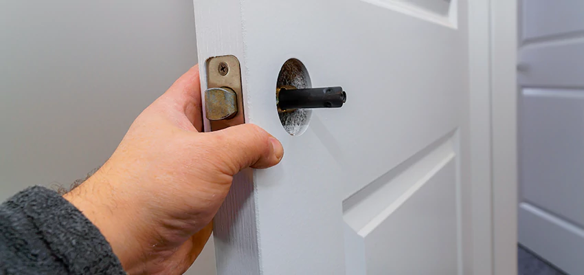 Nighttime Locksmith For Lock Repair in Mount Prospect, IL